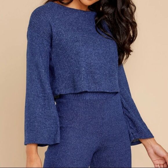 ‎Ribbed Fleece Comfy Casual Cropped Top - Picture 1 of 9